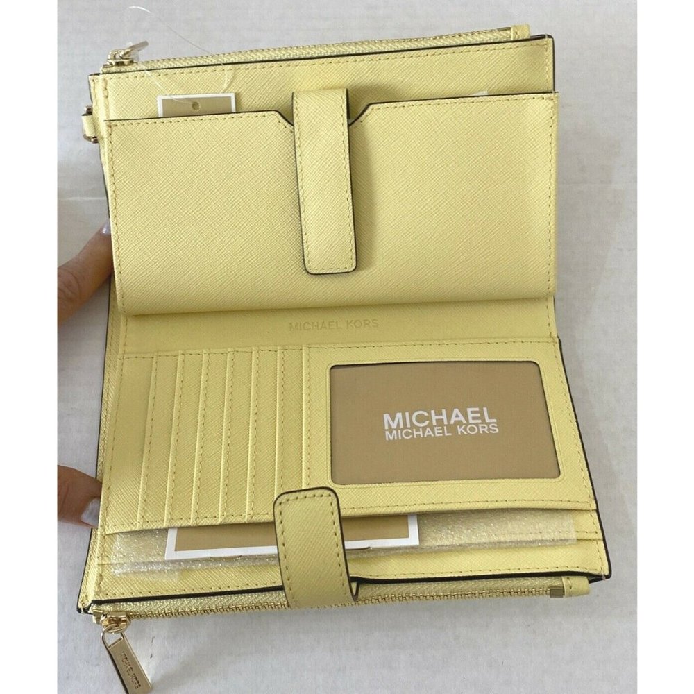 New Michael Kors Jet Set Travel Double zip wristlet Saffiano Leather Buttercup - Picture 2 of 6